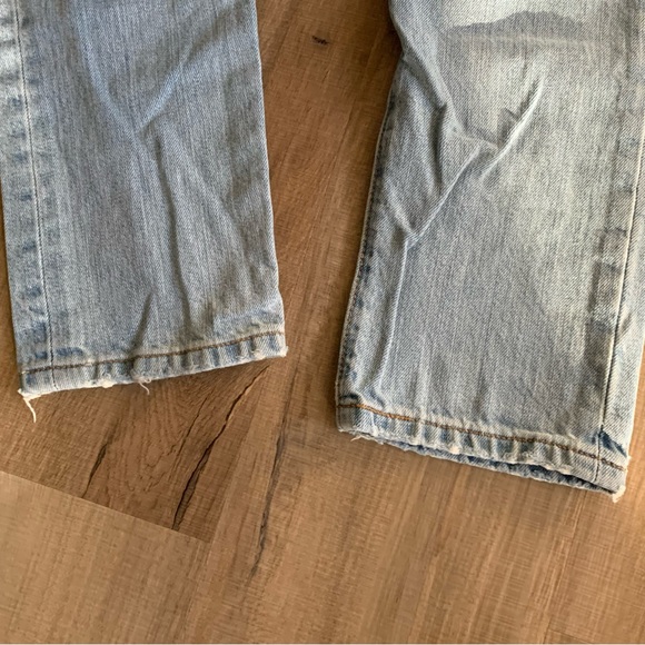 NWOT Levi’s 501 Distressed Jeans - Picture 10 of 12
